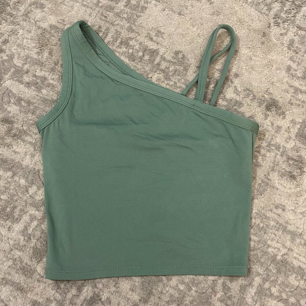 All In Motion Sage Green 🌿💚Cropped tank